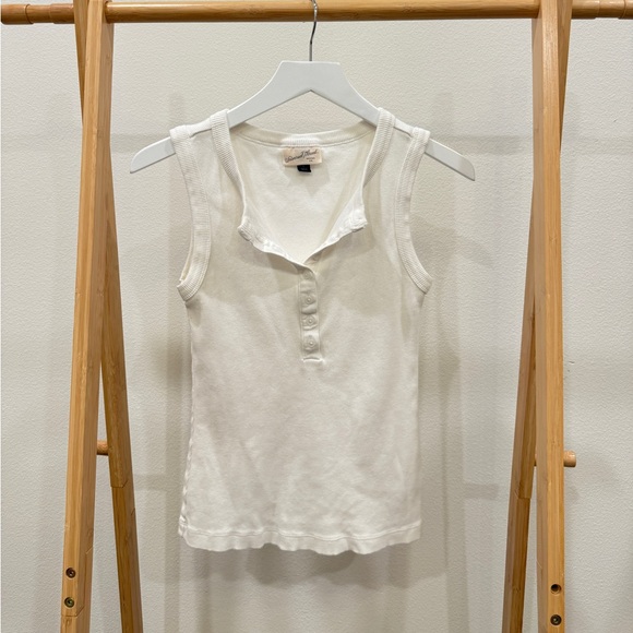 Universal Thread Ivory Tank Top - Picture 2 of 4